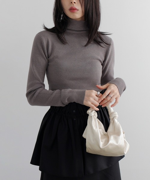 LIAN(リアン)の「サテンハンドバッグ(ハンドバッグ・レディース・ブラウン/アイボリー/ブラック・FREE)」の19枚目の写真