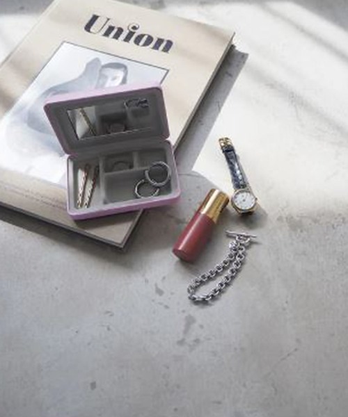 JOliJOli】フェイバリットシングスキャリング刺繍コンパクト