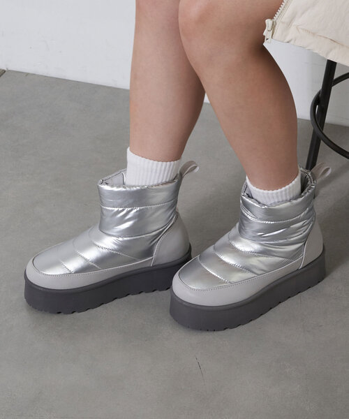 CIAOPANIC（チャオパニック）の「厚底ショートスノーブーツ（ブーツ・レディース・ブラック/シルバー・SMALL/MEDIUM/LARGE/X-LARGE）」の11枚目の写真