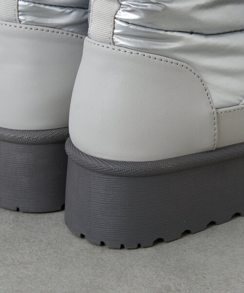 CIAOPANIC（チャオパニック）の「厚底ショートスノーブーツ（ブーツ・レディース・ブラック/シルバー・SMALL/MEDIUM/LARGE/X-LARGE）」の20枚目の写真