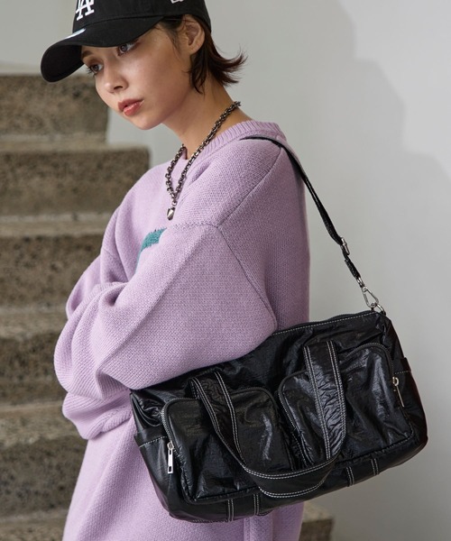 PAGEBOY（ページボーイ）の「アウトポケットボストンBAG（ショルダーバッグ・レディース・ブラック/シルバー/ブロンズ・FREE）」の5枚目の写真