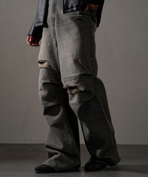PUBLUX(パブリュクス)の「PUBLUX/パブリュクス Damaged Straight Crash Denim/ダメージデニムパンツ(限定展開)(デニムパンツ・メンズ・ブラック/ブルー・SMALL/MEDIUM/LARGE)」の2枚目の写真