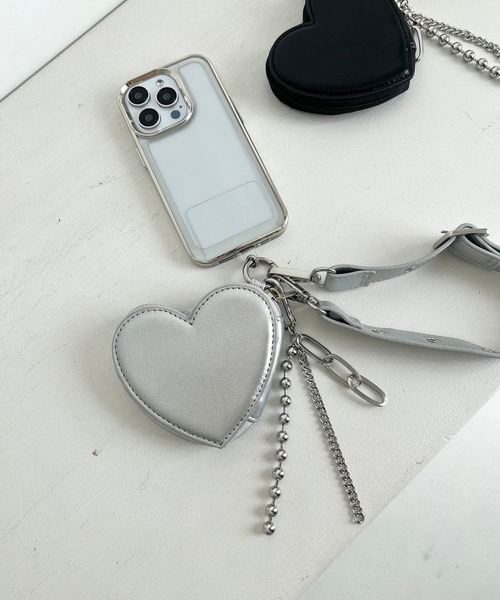 Me%（ミィパーセント）の「【ストラップシート付き】ハートポーチハンドルストラップ 211941（スマホグッズ・レディース・シルバー/ブラック・FREE）」の3枚目の写真