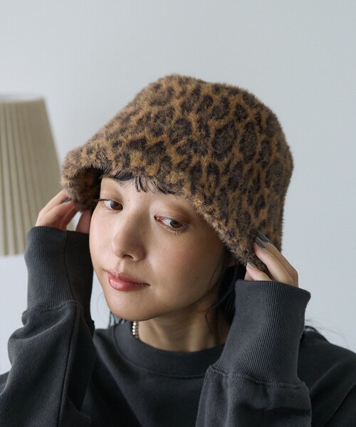 新品✨FURLA✨ファンシーツイード マリンキャスケット 帽子 ハット ブラック FRL0124F0007_zo_a001.jpg