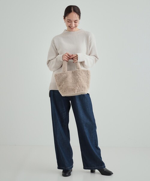 SHOO・LA・RUE（シューラルー）の「◆スパンコールフェイクファーランチトートバッグ（トートバッグ・レディース・アイボリー系3/ベージュ系3/グレー系その他4/ベージュ系その他7・00）」の21枚目の写真