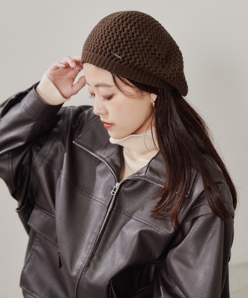 CIAOPANIC TYPY（チャオパニックティピー）の「メッシュニットベレー（ハンチング/ベレー帽・レディース・サーモンピンク/ブラウン/ブラック/グレー/オフホワイト・ONE SIZE）」の4枚目の写真