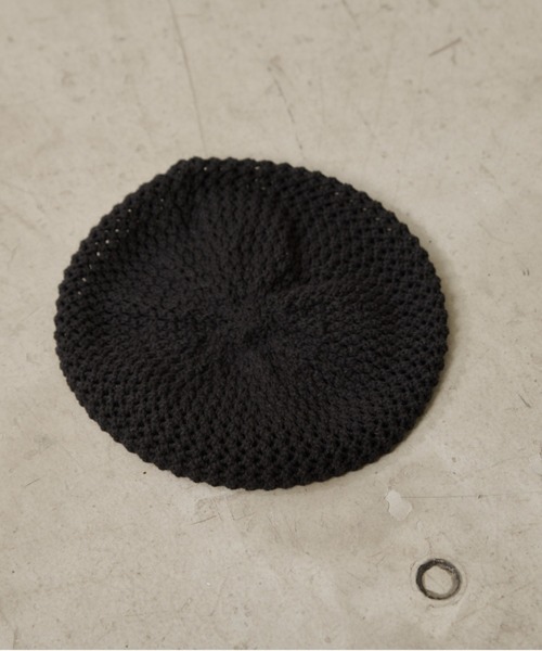 CIAOPANIC TYPY（チャオパニックティピー）の「メッシュニットベレー（ハンチング/ベレー帽・レディース・サーモンピンク/ブラウン/ブラック/グレー/オフホワイト・ONE SIZE）」の12枚目の写真