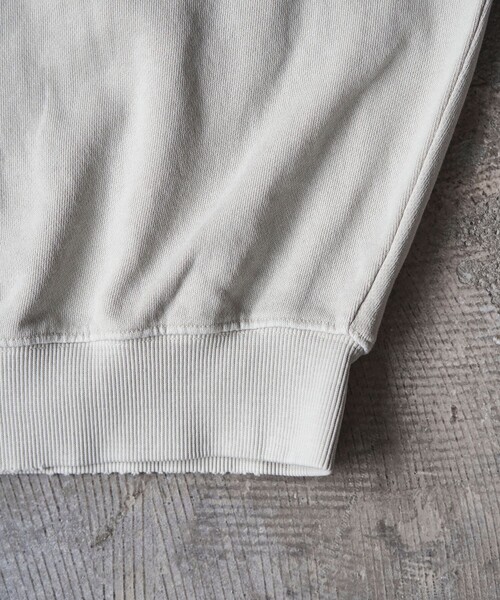 PUBLUX(パブリュクス)の「PUBLUX/パブリュクス ANTE 別注 Fake Money プリント裏毛スウェット【限定展開】(スウェット・メンズ・オフホワイト/スミクロ・SMALL/MEDIUM/LARGE)」の11枚目の写真