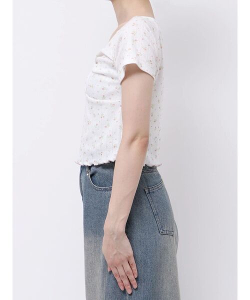 CALNAMUR（カルナムール）の「PETIT FLOWER RIBBON TSHIRTS/小花柄リボンTシャツ（Tシャツ/カットソー・レディース・ライトブルー/ピンク・FREE）」の8枚目の写真