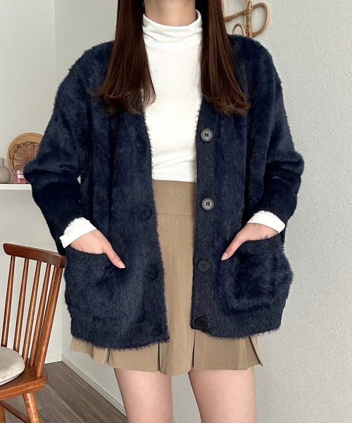 Cham.(チャム)の「シャギーニットカーディガン(カーディガン/ボレロ・レディース・グレー/ネイビー/ブラウン/オフホワイト/ピンク/ライトブルー/ブラック/ベージュ・F)」の10枚目の写真