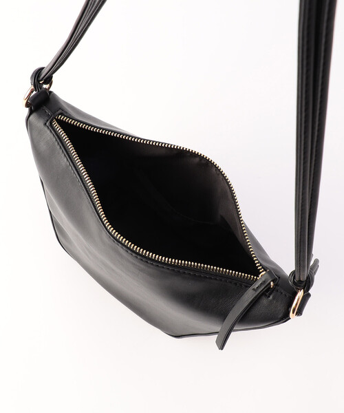 MONO COMME CA(モノコムサ)の「ワンショルダーバッグ(ショルダーバッグ・レディース・ブラック/グレー・FREE)」の3枚目の写真