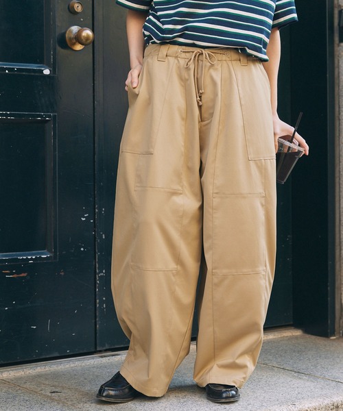 MONO-MART LADY'S（モノマートレディース）の「ルーズ ファティーグパンツ（その他パンツ・レディース・インディゴブルー/ベージュ/ブラック・S/M）」の3枚目の写真