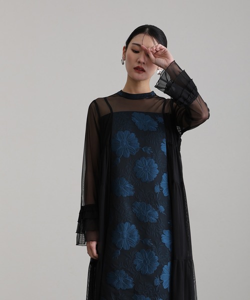 atlo(アトロ)の「ジャガード ティアード パーティー ドレス セレモニー ミモレ丈&袖あり 結婚式 フォーマル オケージョンドレス 同窓会 二次会 成人式 お呼ばれ 謝恩会 20代 30代(ドレス・レディース・ブラック/ブルー/グレー・M)」の10枚目の写真