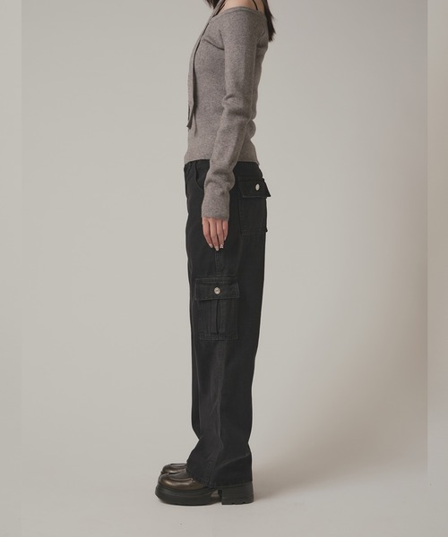 BLANK　（ブランク）の「Loose Silhouette Denim Cargo Pants/ルーズシルエット デニムカーゴパンツ（カーゴパンツ・レディース・グレー・M）」の4枚目の写真