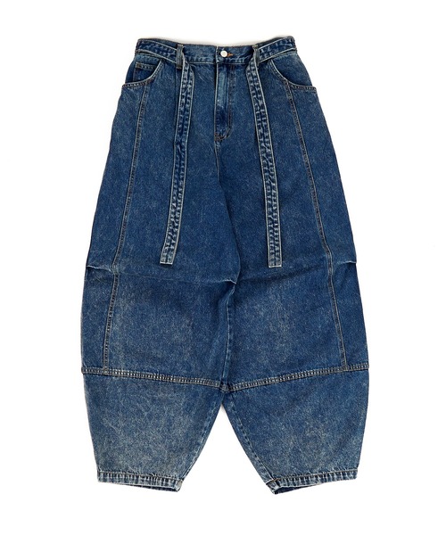 a.p.o.v.（エーピーオービー）の「a.p.o.v. ウエストロングベルトワイドバレルレッグオーバーダイデニムパンツ（デニムパンツ・メンズ・ブルー/ブラック・ONESIZE）」の12枚目の写真
