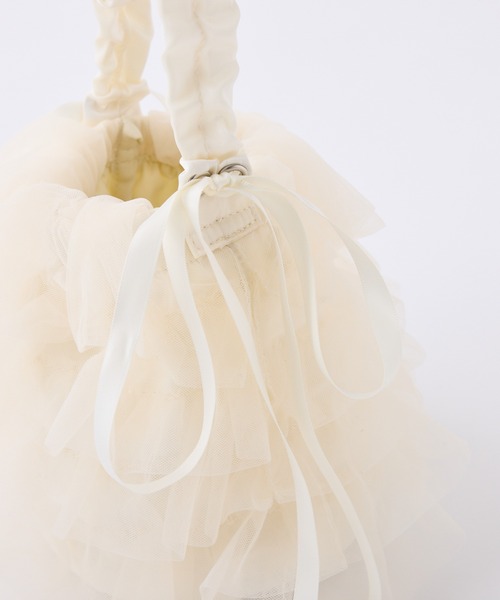 one after another NICE CLAUP（ワンアフターアナザーナイスクラップ）の「チュールフリルバッグ（ハンドバッグ・レディース・アイボリー/ブラック/サックスブルー・FREE）」の9枚目の写真