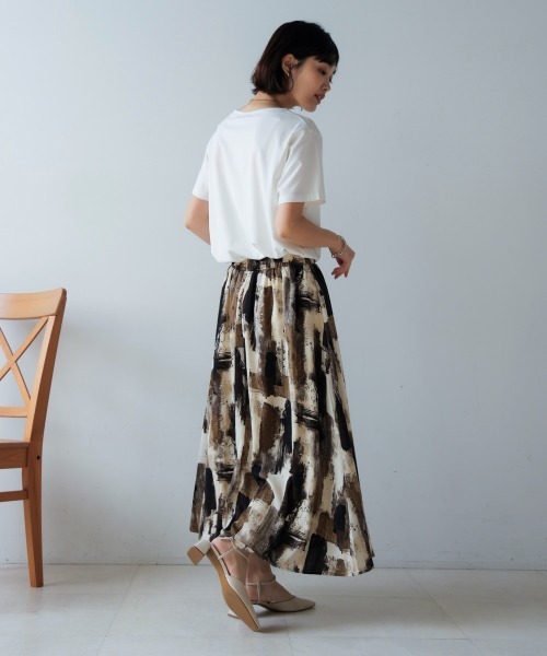 Bou Jeloud（ブージュルード）の「ペイント柄スカート（スカート・レディース・オレンジ/カーキ・38）」の8枚目の写真