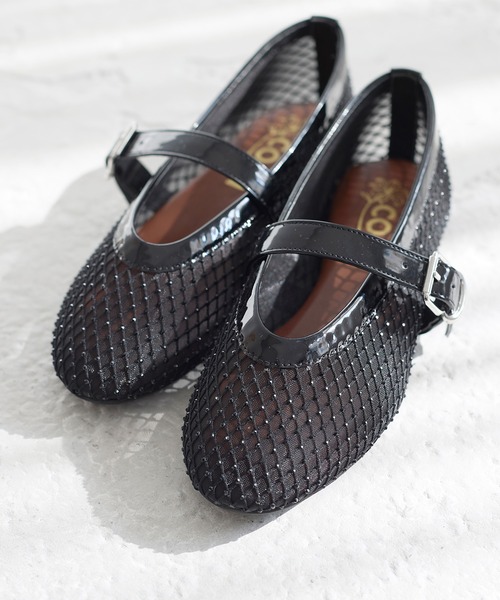 coca（ANDEX shoes product）（コカ）の「スタッズ ストラップ メリージェーン パンプス（パンプス・レディース・ブラック・LARGE/MEDIUM/SMALL）」の4枚目の写真