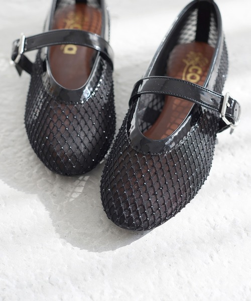 coca（ANDEX shoes product）（コカ）の「スタッズ ストラップ メリージェーン パンプス（パンプス・レディース・ブラック・LARGE/MEDIUM/SMALL）」の5枚目の写真