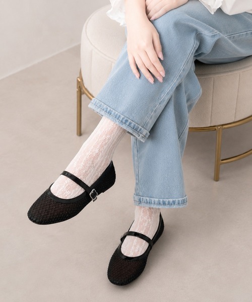 coca(ANDEX shoes product)(コカ)の「スタッズ ストラップ メリージェーン パンプス(パンプス・レディース・ブラック・LARGE/MEDIUM/SMALL)」の18枚目の写真