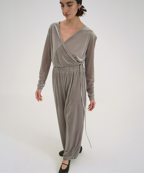 CLANE(クラネ)の「VELOR CACHECOEUR SET UP(つなぎ/オールインワン・レディース・イエロー/グレー/ブラック・0/2/1)」の5枚目の写真