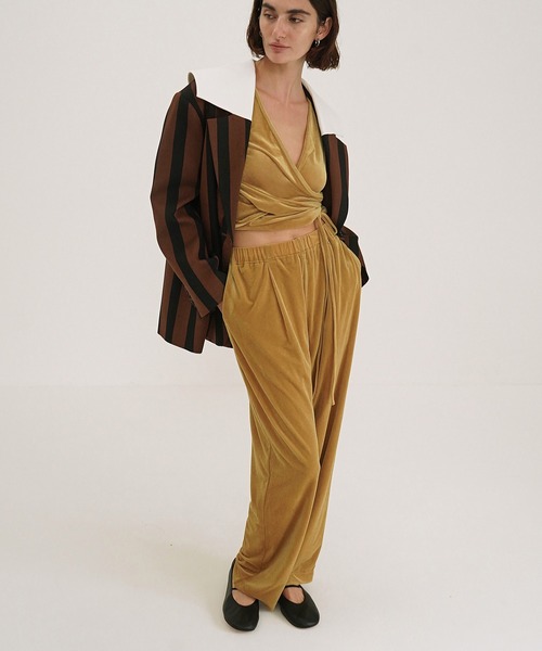 CLANE(クラネ)の「VELOR CACHECOEUR SET UP(つなぎ/オールインワン・レディース・イエロー/グレー/ブラック・0/2/1)」の14枚目の写真