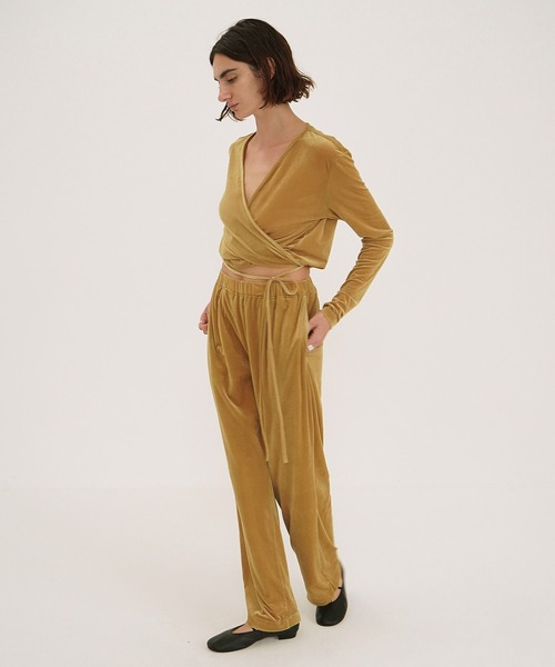 CLANE(クラネ)の「VELOR CACHECOEUR SET UP(つなぎ/オールインワン・レディース・イエロー/グレー/ブラック・0/2/1)」の16枚目の写真