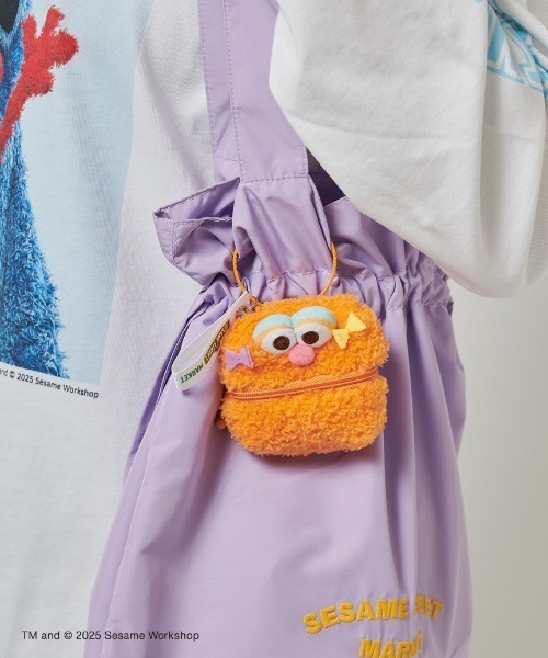SESAME STREET（セサミストリート）の「イヤホン　ポーチチャーム（AirPods対応）（ヘッドフォン/イヤホン・レディース・ブルー/レッド/ピンク/オレンジ・FREE）」の7枚目の写真