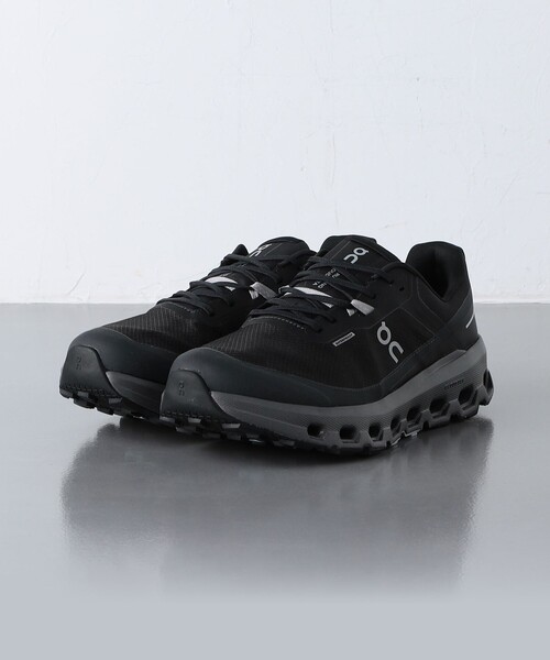 On(オン)の「<On> Cloudvista 2 Waterproof/クラウドビスタ 2 ウォータープルーフ/スニーカー(スニーカー・メンズ・ブラック・27.5cm/26.5cm/26cm/27cm/28cm/28.5cm)」の2枚目の写真