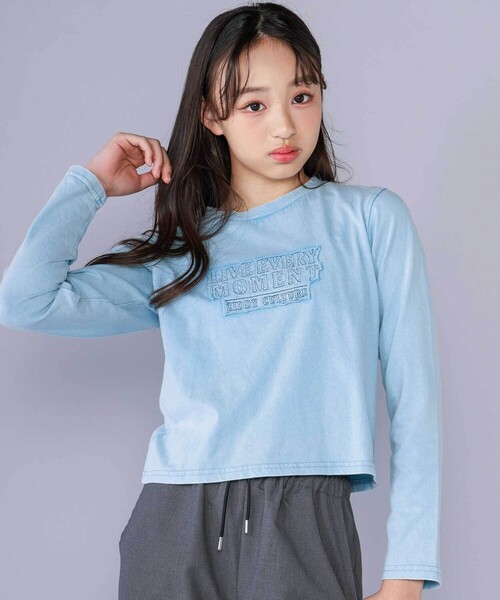 ZIDDY(ジディ)の「【 ニコ☆プチ 掲載 】プレグラピグメントTシャツ(130~160cm)(Tシャツ/カットソー・キッズ・ブラック/ブルー・FREE/130cm/140cm/150cm)」の1枚目の写真