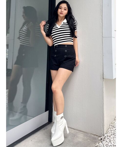 GYDA(ジェイダ)の「ハイウエストボタンショートパンツ(その他パンツ・レディース・ブラック/アイボリー・FREE)」の13枚目の写真