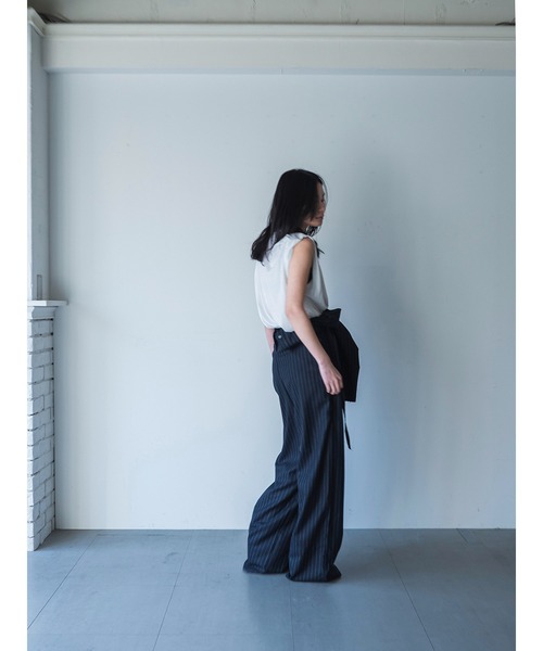 k3&co.（ケイスリーアンドコー）の「TUCK TEE（Tシャツ/カットソー・レディース・ブラック/グレー/ホワイト・ONE SIZE）」の9枚目の写真