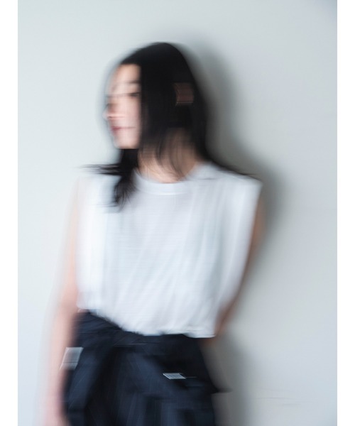 k3&co.（ケイスリーアンドコー）の「TUCK TEE（Tシャツ/カットソー・レディース・ブラック/グレー/ホワイト・ONE SIZE）」の7枚目の写真