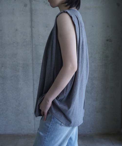 k3&co.（ケイスリーアンドコー）の「TUCK TEE（Tシャツ/カットソー・レディース・ブラック/グレー/ホワイト・ONE SIZE）」の16枚目の写真