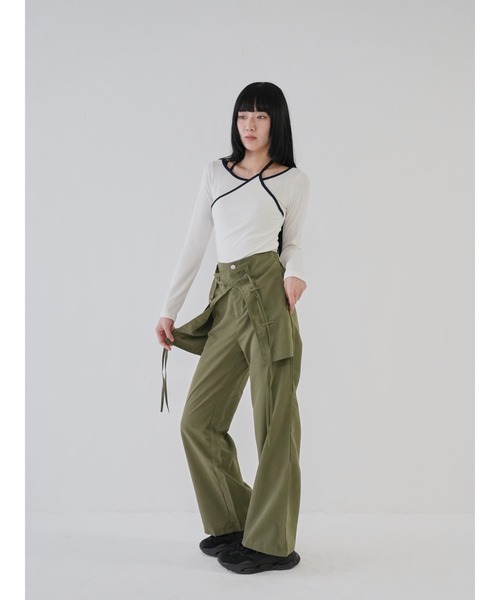 Uenui(ウニュイ)の「【 cunii 】レイヤード ポケット パンツ(その他パンツ・レディース・カーキ/ブラック/チャコールグレー・M)」の11枚目の写真