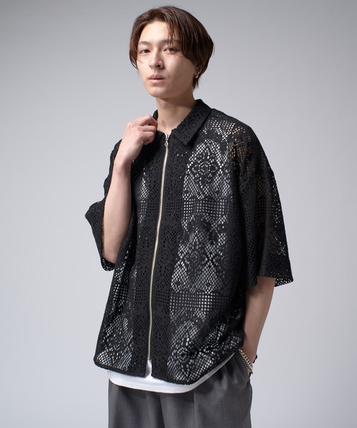 Lui's（ルイス）の「クロシェ編み半袖ZIPシャツ（シャツ/ブラウス