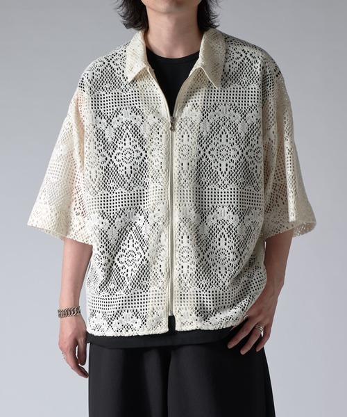 Lui's（ルイス）の「クロシェ編み半袖ZIPシャツ（シャツ/ブラウス