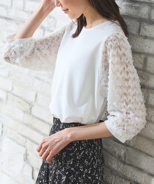 Honeys（ハニーズ）の「６分袖レース使いトップス（Tシャツ/カットソー・レディース・アイボリー/グレイッシュベージュ/サックスブルー/ブラック・L/LL/M/S）」の9枚目の写真