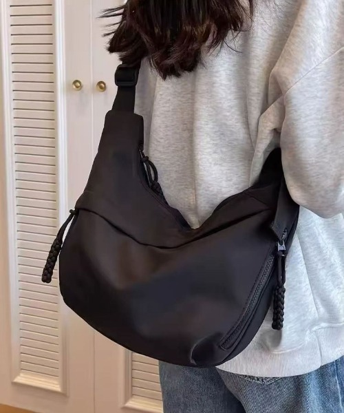 ✨未使用✨ポーター　フリースタイル　ハーフムーン　ショルダーバッグメッセンジャー PORTER(ポーター) / ハーフムーン/タンカー/ショルダーバッグ