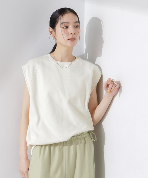 NANO universe（ナノユニバース）の「ノースリーブスウェットトップス（Tシャツ/カットソー・レディース・アイボリー/ブラック/グレー・FREE）」の3枚目の写真