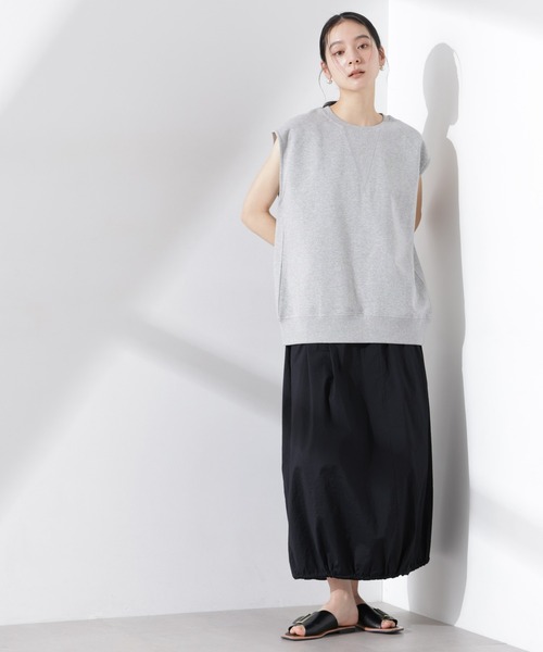 NANO universe（ナノユニバース）の「ノースリーブスウェットトップス（Tシャツ/カットソー・レディース・アイボリー/ブラック/グレー・FREE）」の8枚目の写真