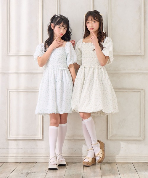 Amourire girl(アムリールガール)の「小花柄エステルツイルワンピース(ワンピース・キッズ・ピンク/サックスブルー・160cm/150cm/140cm/130cm)」の18枚目の写真