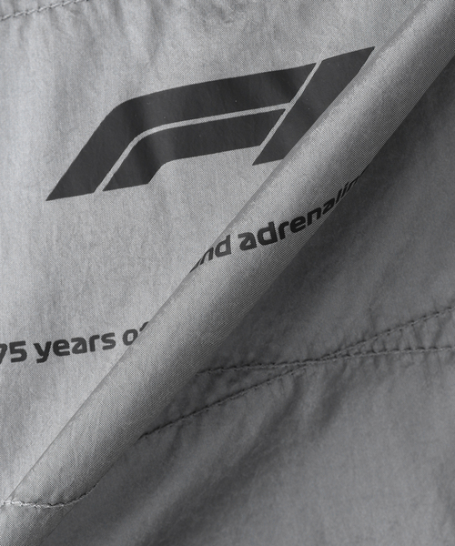 PUMA(プーマ)の「PUMA / プーマF1 T7 TRACK JACKET(その他アウター・メンズ・ブラック/シルバー・SMALL/MEDIUM)」の9枚目の写真