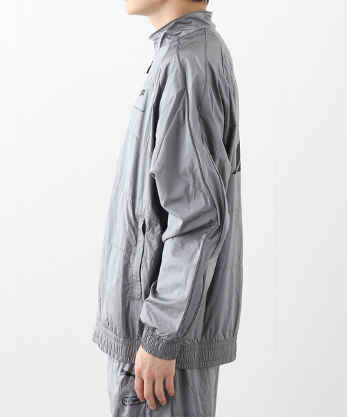 PUMA(プーマ)の「PUMA / プーマF1 T7 TRACK JACKET(その他アウター・メンズ・ブラック/シルバー・SMALL/MEDIUM)」の8枚目の写真