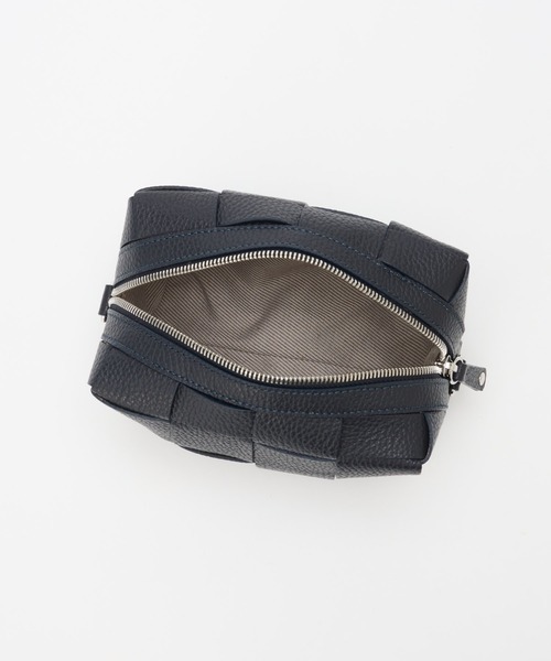 IACUCCI（イアクッチ）の「ベルタ XXS CERVO（ショルダーバッグ・レディース・ネイビー/ピンク/ボルドー・FREE）」の4枚目の写真