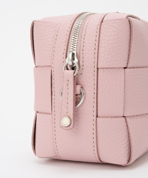 IACUCCI（イアクッチ）の「ベルタ XXS CERVO（ショルダーバッグ・レディース・ネイビー/ピンク/ボルドー・FREE）」の14枚目の写真