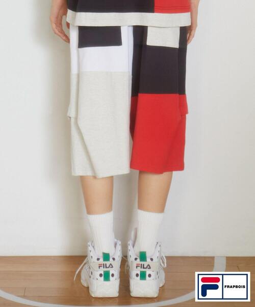 FRAPBOIS（フラボア）の「FILA×FRAPBOISカットソーセットアップ パンツ（その他パンツ・レディース・トリコロール/ブラック系その他・1/2）」の4枚目の写真
