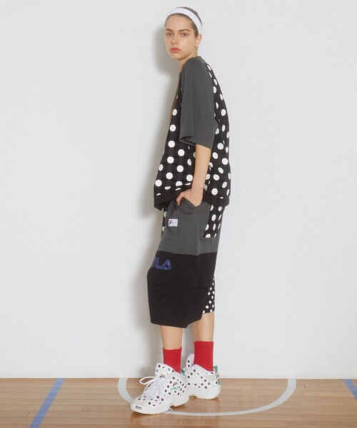 FRAPBOIS(フラボア)の「FILA×FRAPBOISカットソーセットアップ パンツ(その他パンツ・レディース・トリコロール/ブラック系その他・1/2)」の17枚目の写真