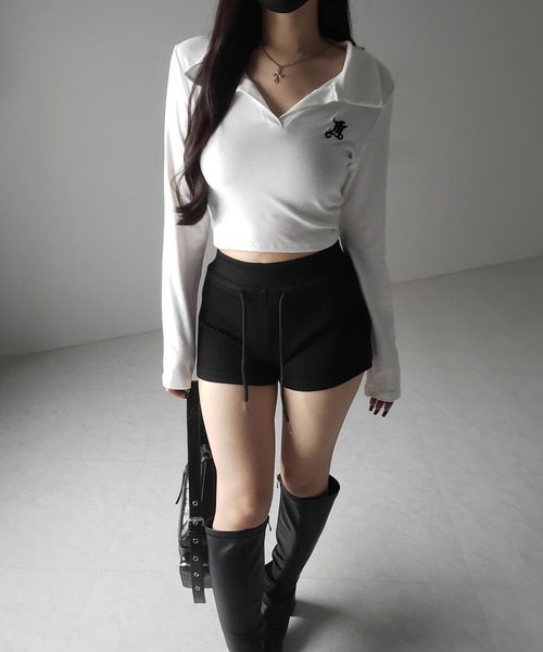 me+em select(ミームセレクト)の「【 2color 】M LOGO スキッパーショートTシャツ / M LOGO skipper neck short T-shirt(Tシャツ/カットソー・レディース・ブラック/ホワイト・FREE)」の8枚目の写真