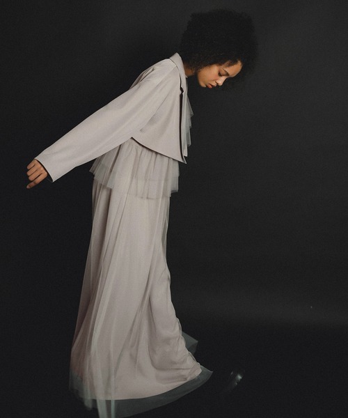 et.UNiVER(エトユニベール)の「Frourish blouse setup dress(ドレス・レディース・ブルー/ライトグレー/ブラック・MEDIUM/SMALL/LARGE)」の6枚目の写真